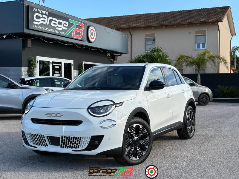 Fiat 600 Hybrid Mhev La Prima Dct 2025