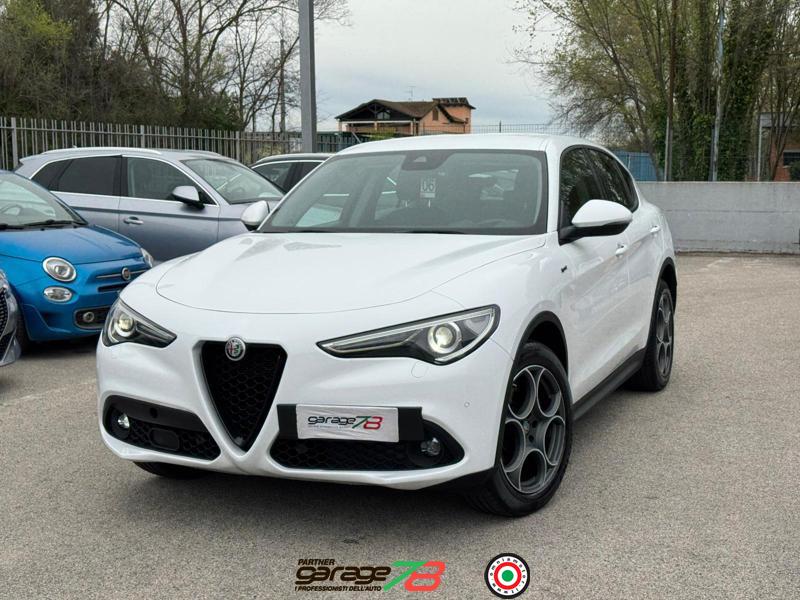 Alfa Romeo Stelvio 2.2 Sprint At8 Q4 190 Cv  2021