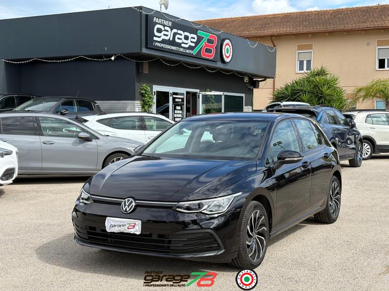 Volkswagen Golf 8 1.0 Etsi Life Dsg 110cv 2022