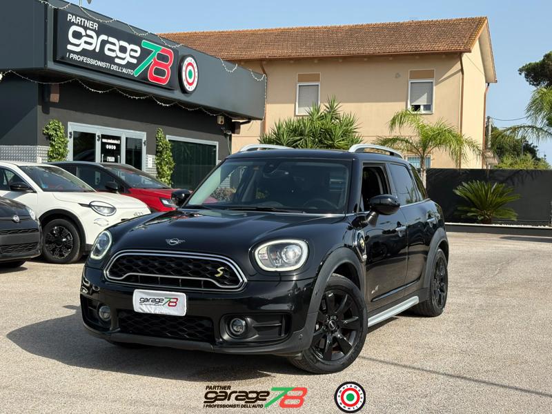 MINI COUNTRYMAN 1.5 E-HYBRID ALL4 220CV